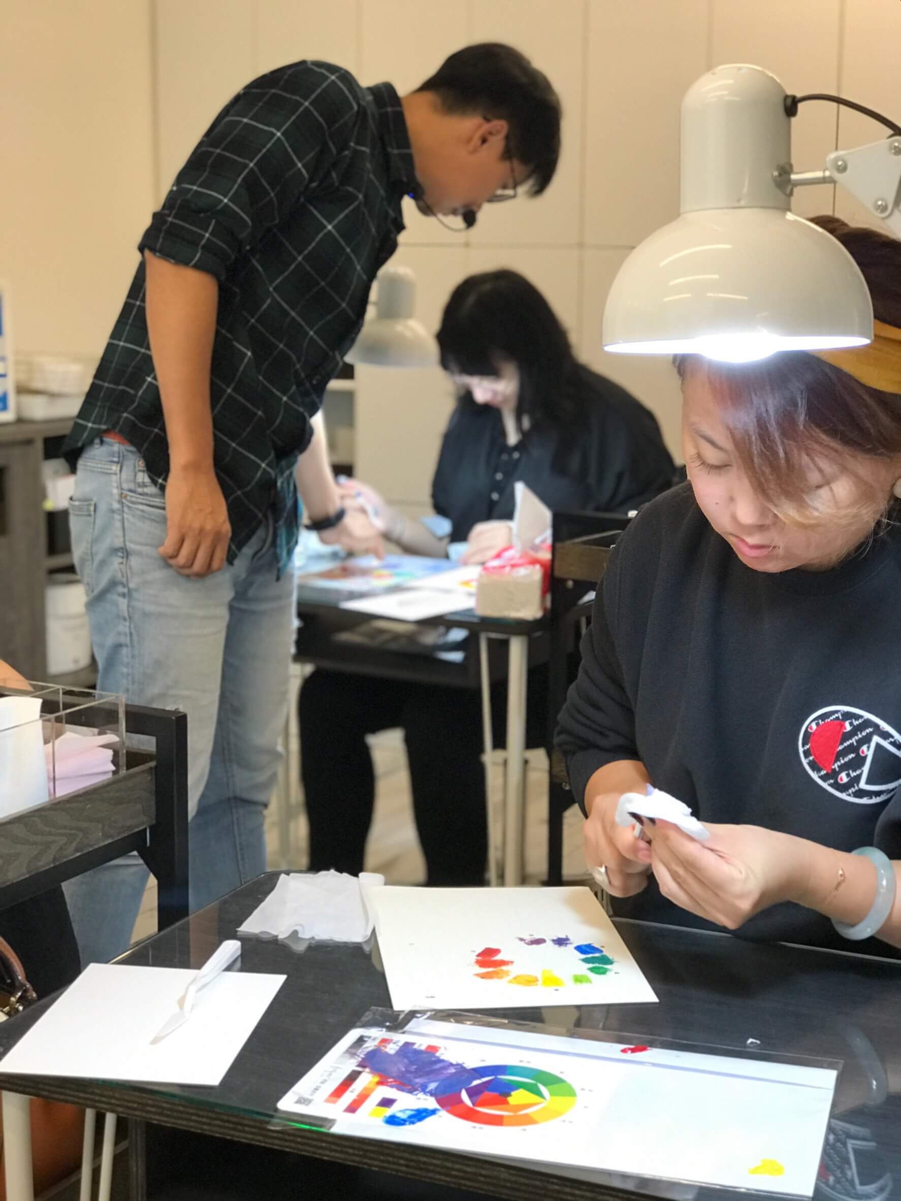 第四屆美甲學院上課情況_200103_0028