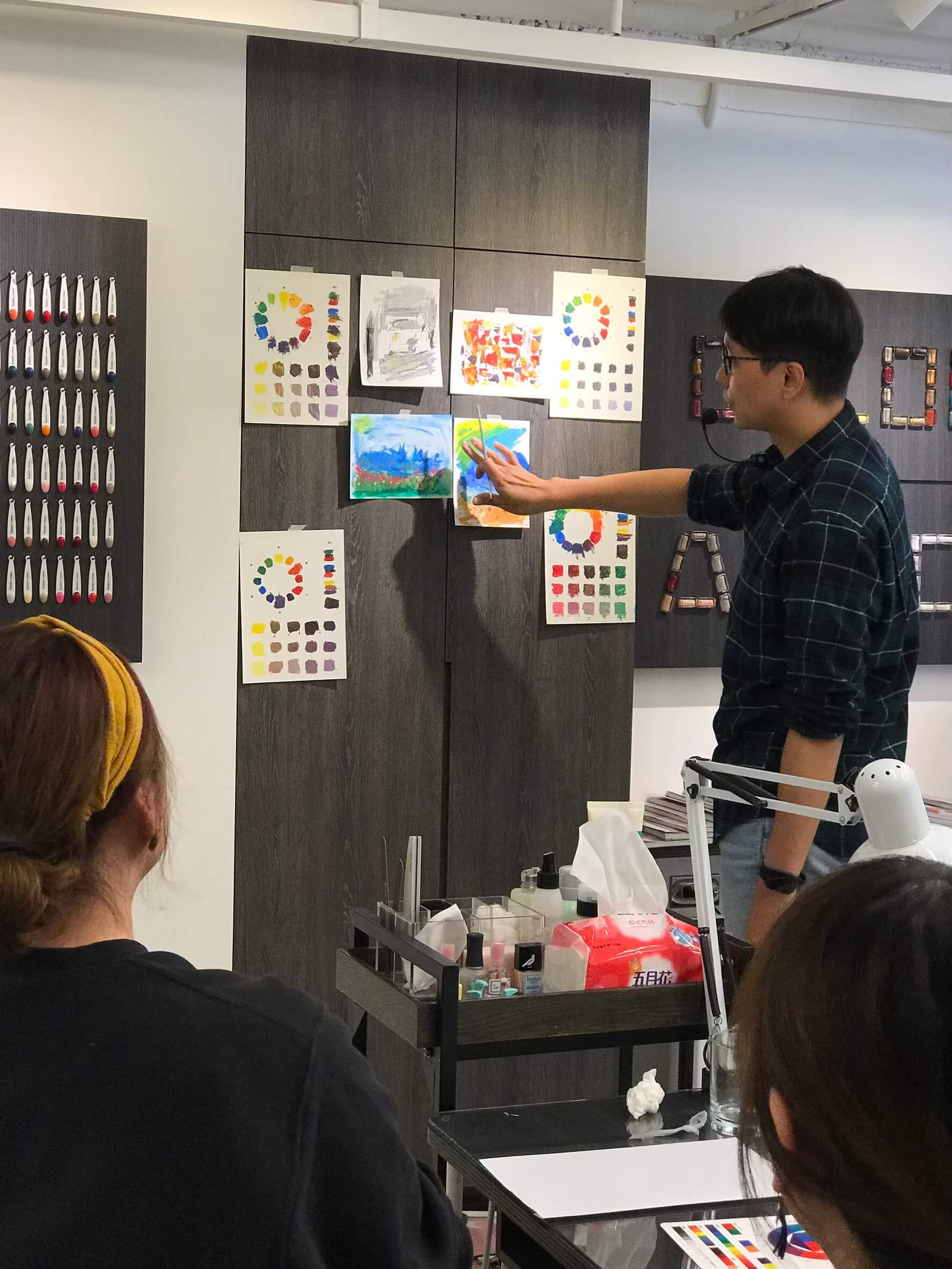 第四屆美甲學院上課情況_200103_0033